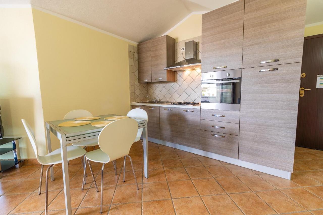 Vista Mare Apartment 6 Olbia Buitenkant foto